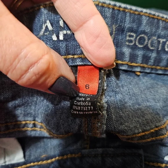 Apt 9 Dark Wash Denim Blue Jeans Bootcut Mid Rise Women's Size 6 - Picture 7 of 8